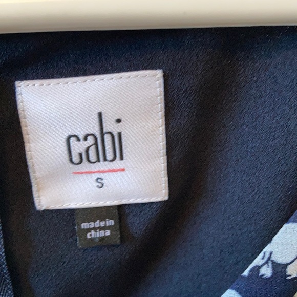 Cabi elephant blouse - Picture 3 of 4